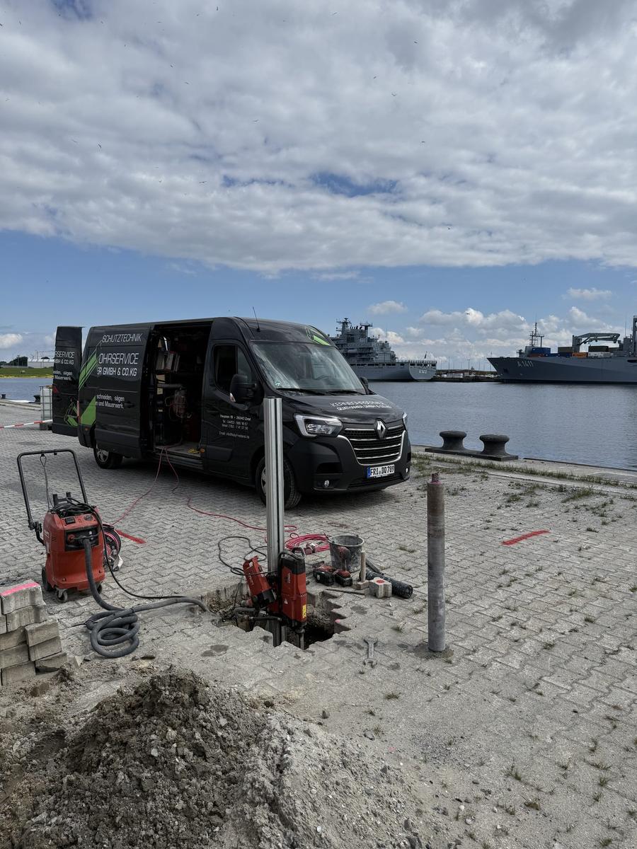 KDQ-Baustelle am Nordsee-Hafen &ndash; Kernbohrung direkt am Kai